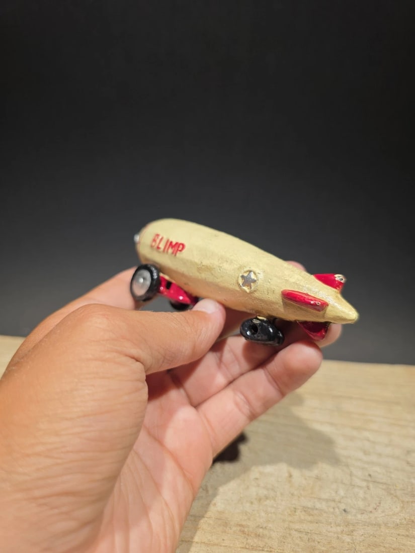 Blimp Toy Car Cast Metal Zeppelin Airship Toy - 3