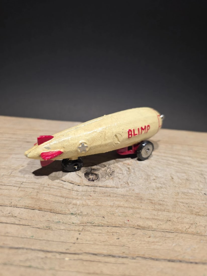 Blimp Toy Car Cast Metal Zeppelin Airship Toy - 4