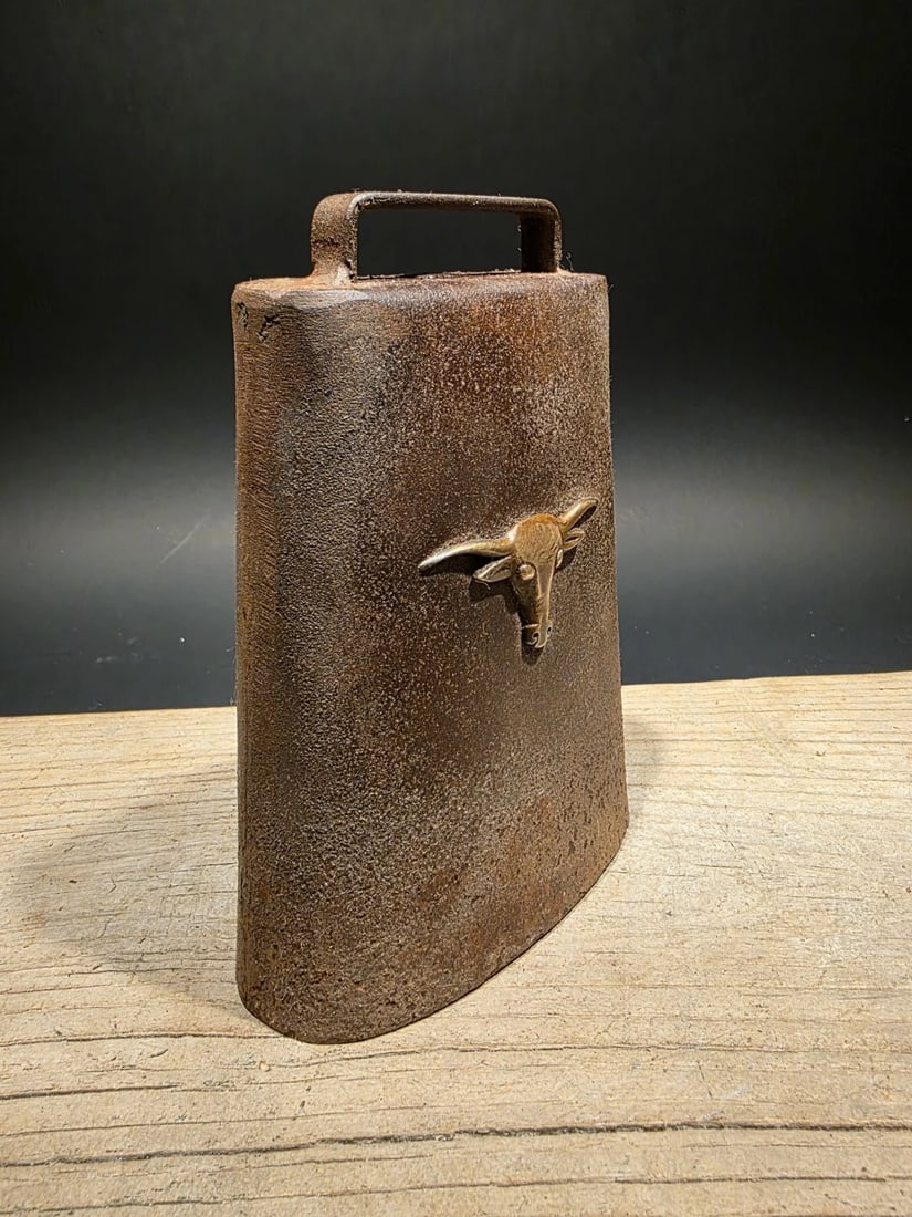 6 3/4" Hand Wrought iron Cow Bell - 4