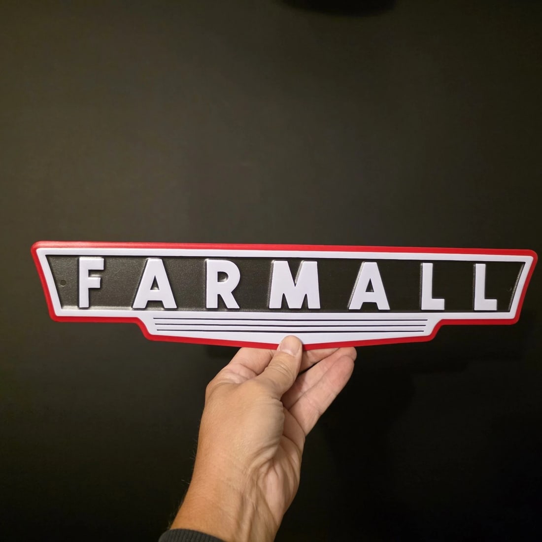 Metal Farmall Tractor Emblem Sign international Harvester Badge - 3