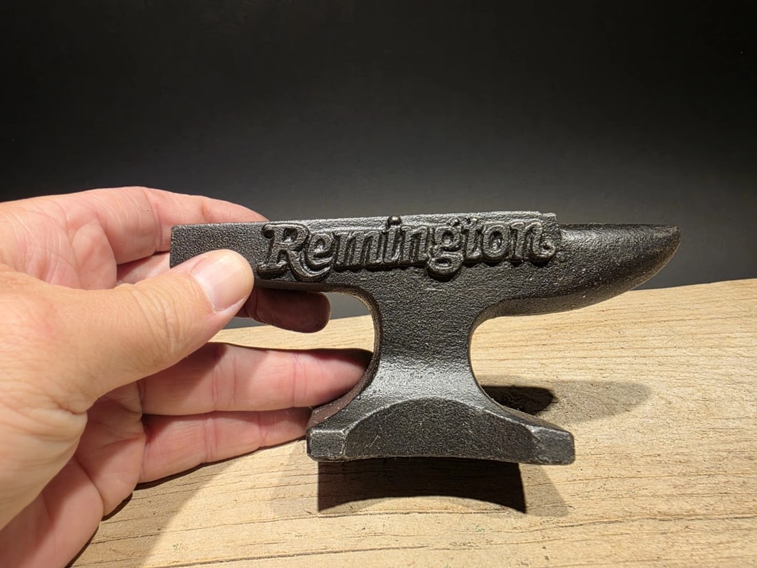 Vintage Cast iron "Remington" Miniature Anvil - 3