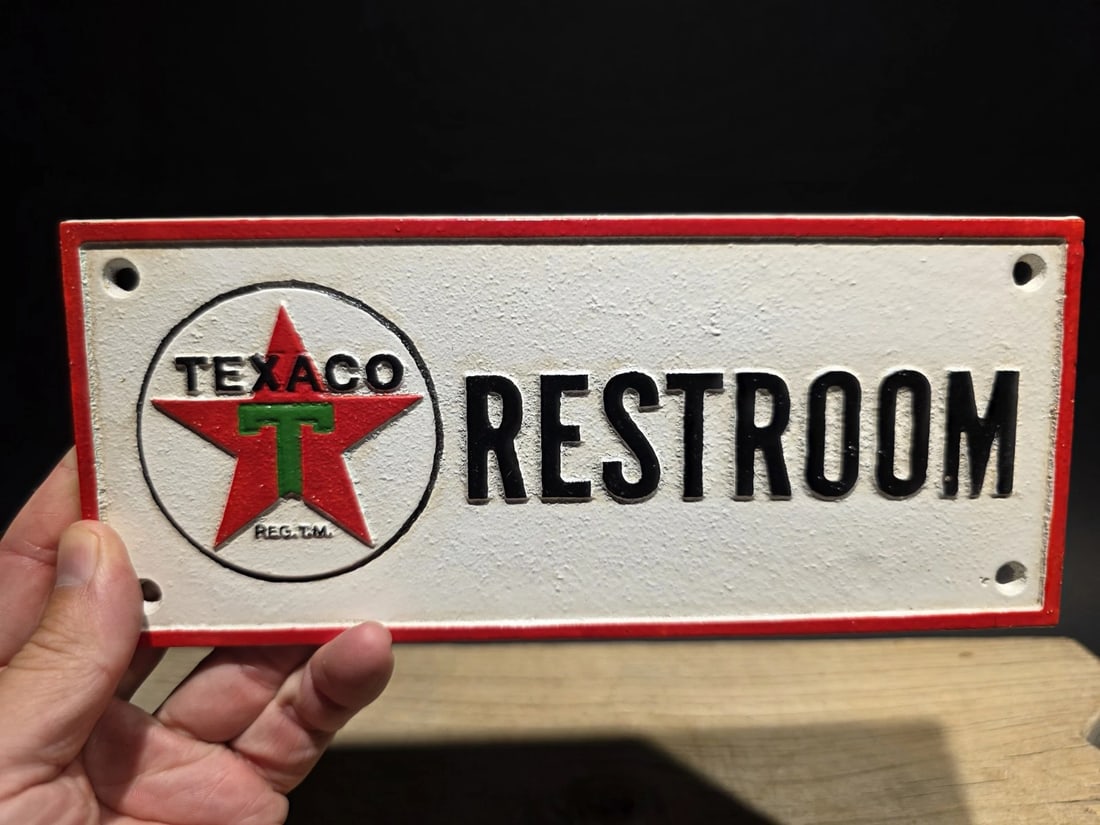 Cast iron Texaco Restroom Sign Plaque - 4