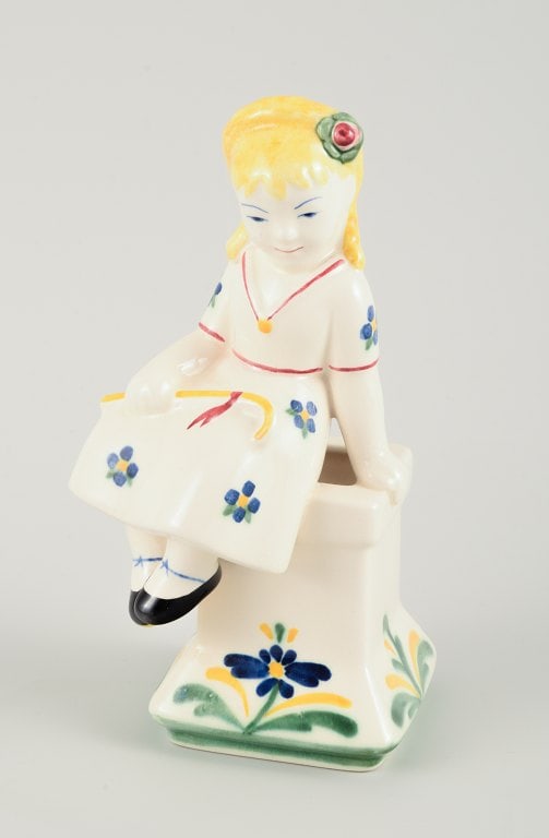 Aluminia, Denmark, Rare Childcare figure of the shepherdess from 1954. - 3