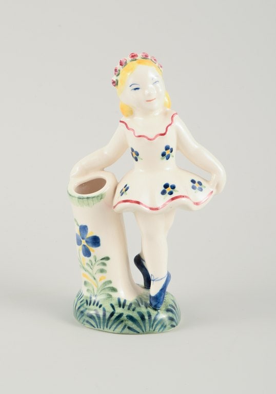 Aluminia Children's Aid Day figurine of Ballerina. Dated 1952. - 3