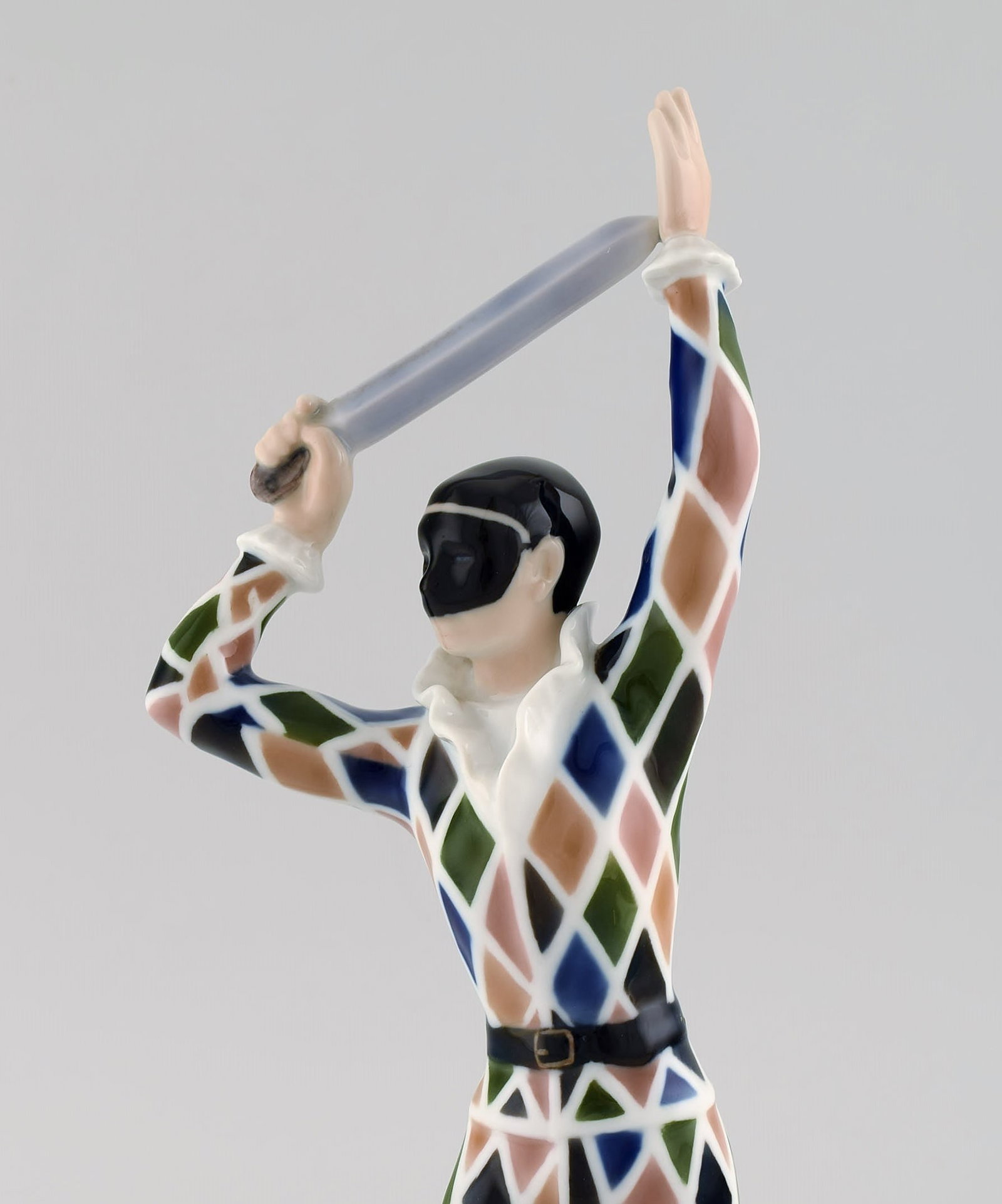 Ebbe Sadolin for Bing & Grondahl. Harlequin porcelain figurine. Model number 2354. 1970s. - 4