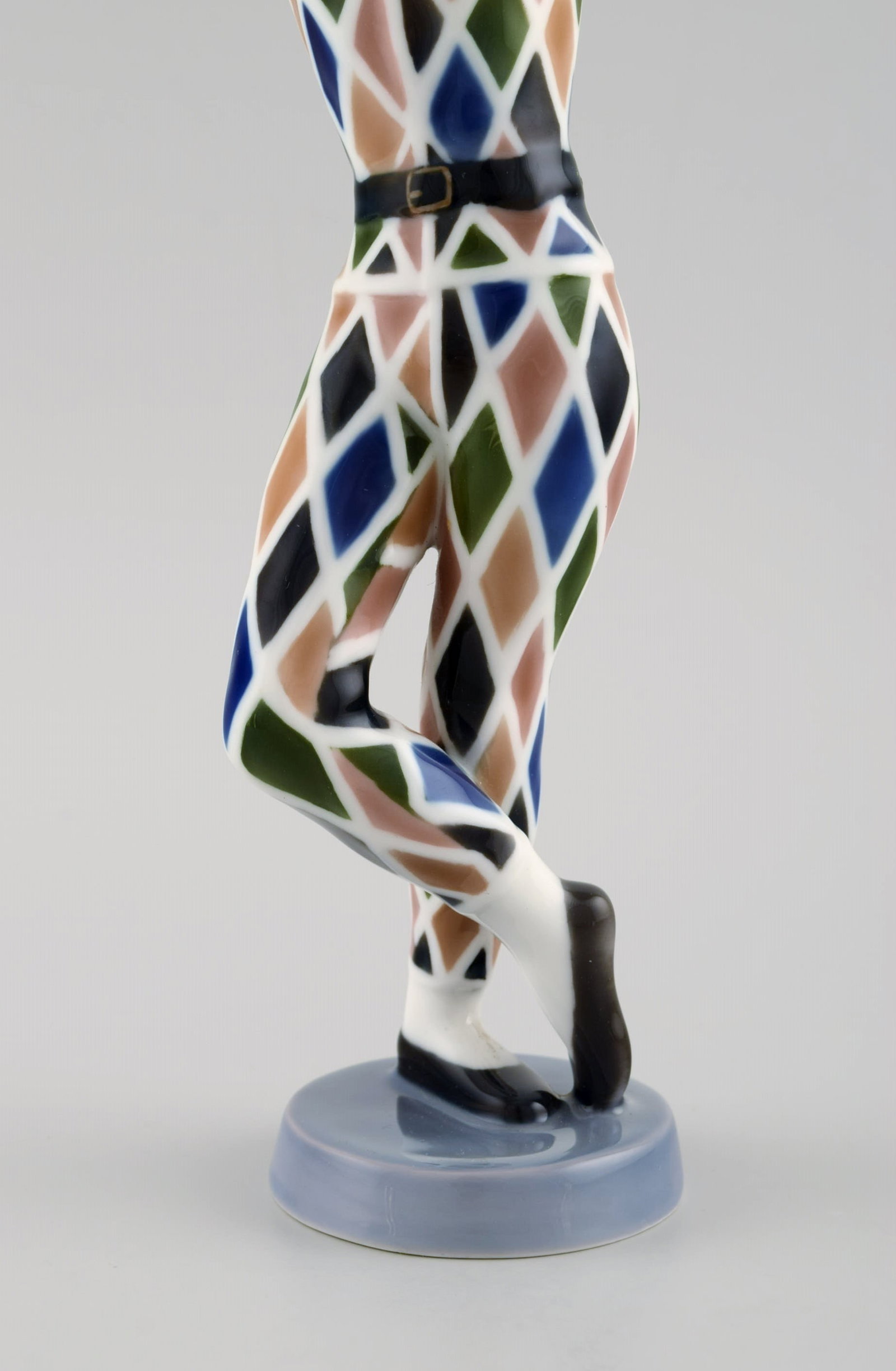 Ebbe Sadolin for Bing & Grondahl. Harlequin porcelain figurine. Model number 2354. 1970s. - 5