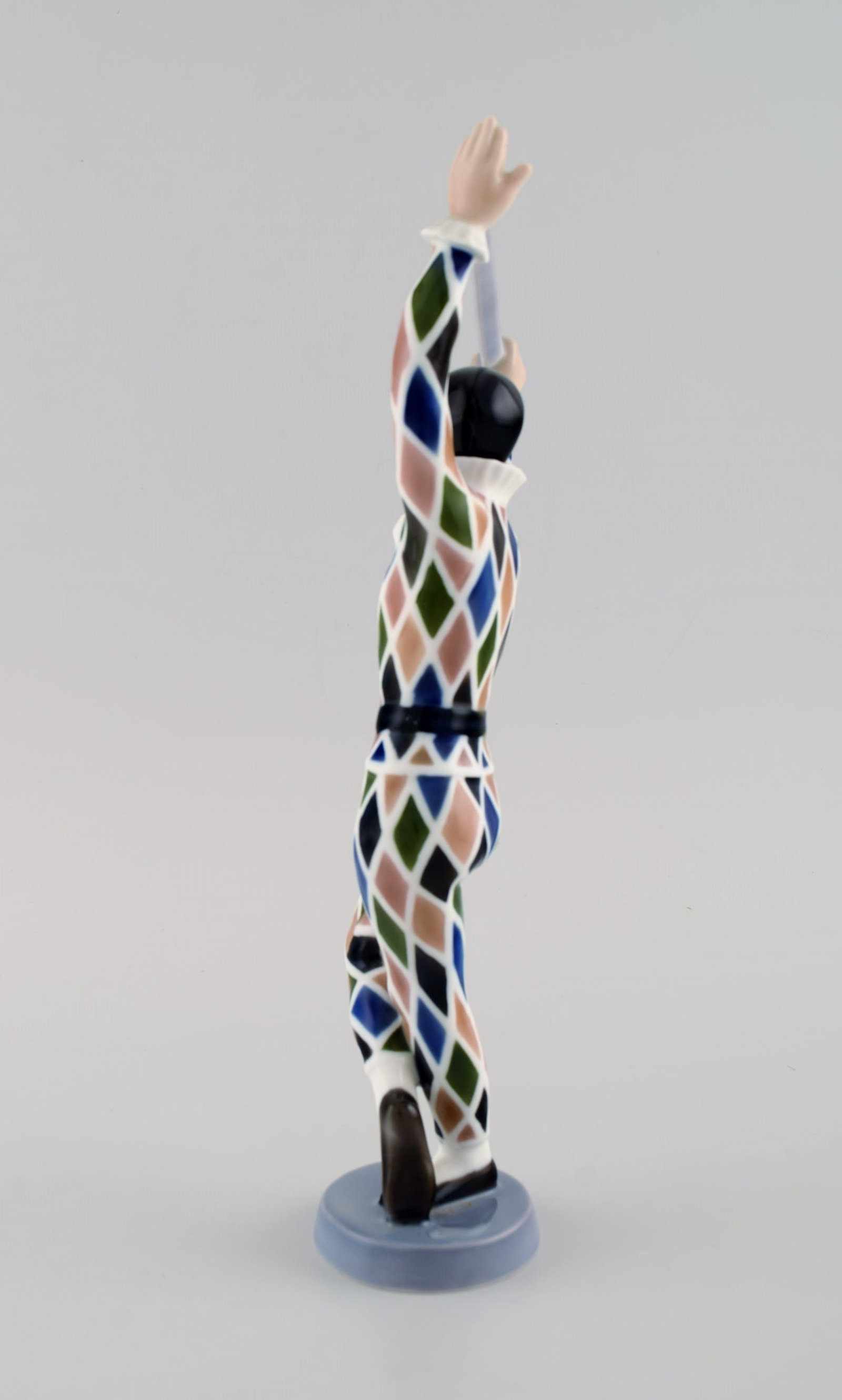 Ebbe Sadolin for Bing & Grondahl. Harlequin porcelain figurine. Model number 2354. 1970s. - 6