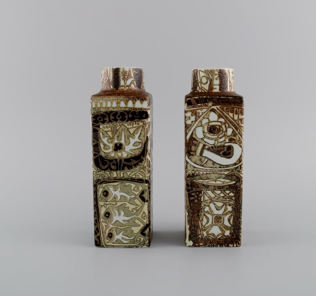 Nils Thorsson and Johanne Gerber for Aluminia, Royal Copenhagen. Two Baca vases decorated with birds - 3