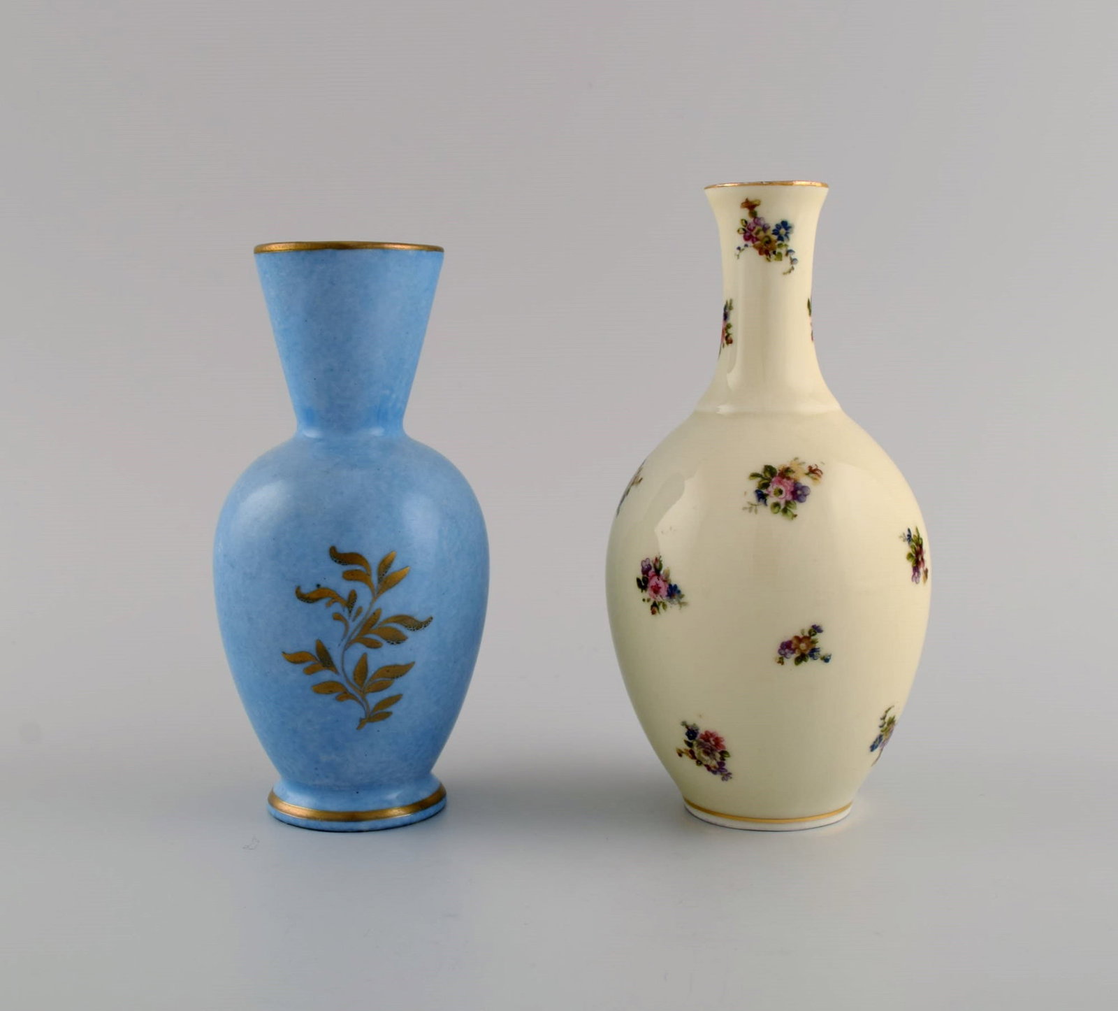 Limoges, France. Two perfume bottles, three vases and lidded box in hand-painted porcelain. Flowers - 4