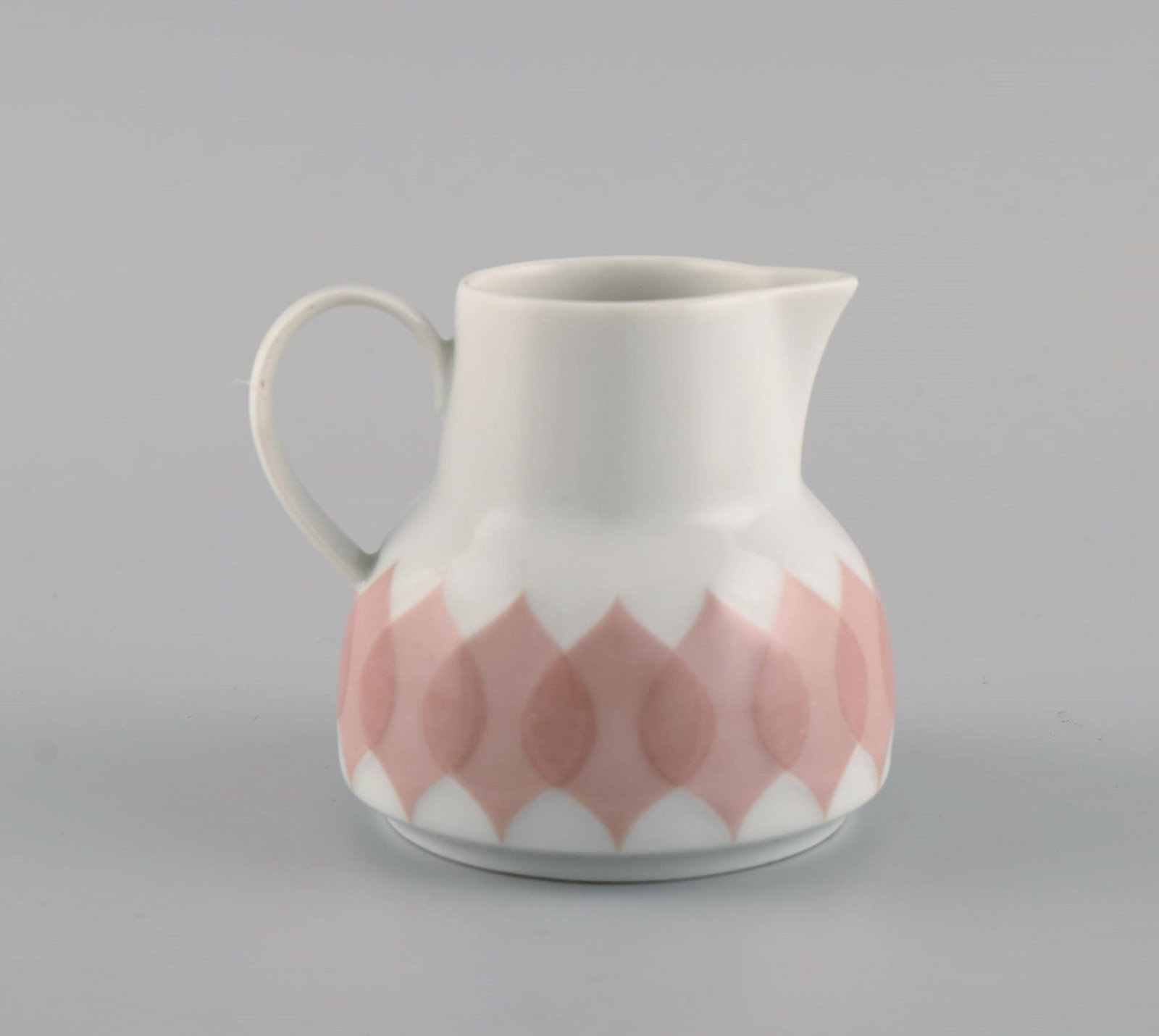 Bjorn Wiinblad for Rosenthal. Lotus porcelain service. Coffee pot with heater for tealight candles - 7