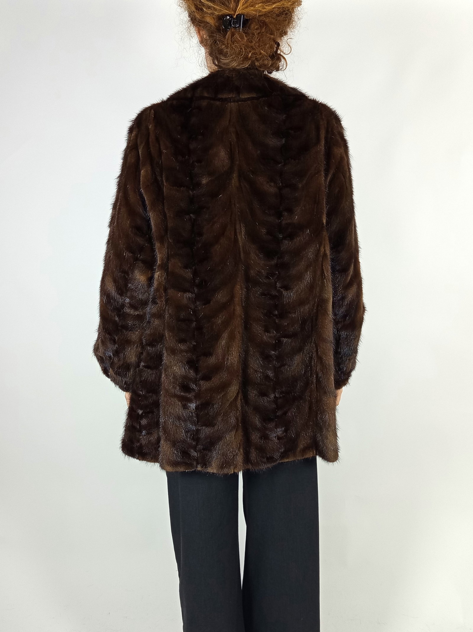 BROWN MINK FUR JACKET EU: XL ; US: 20 - 4