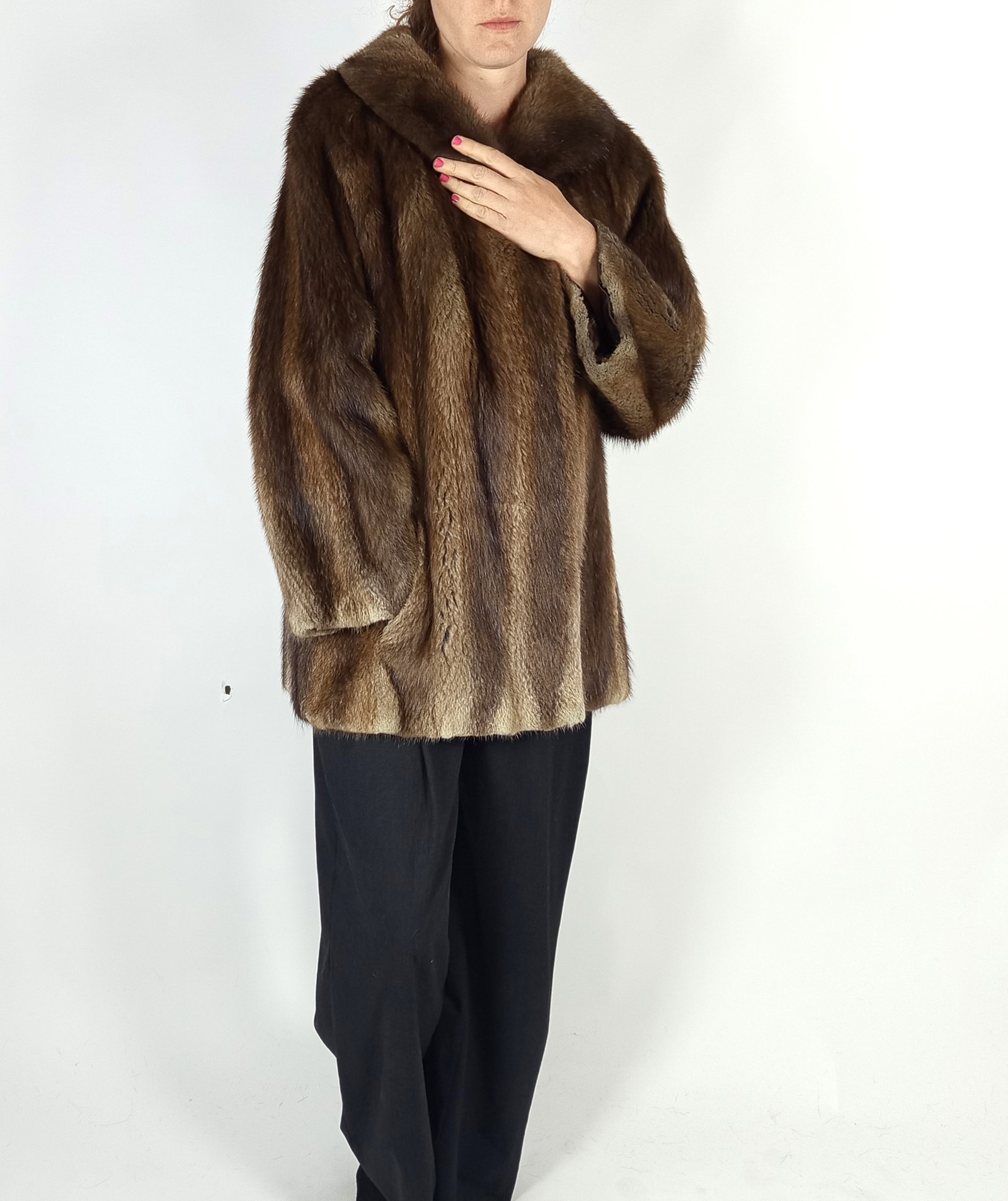 BISAM FUR JACKET EU: L ; US: 16 - 8