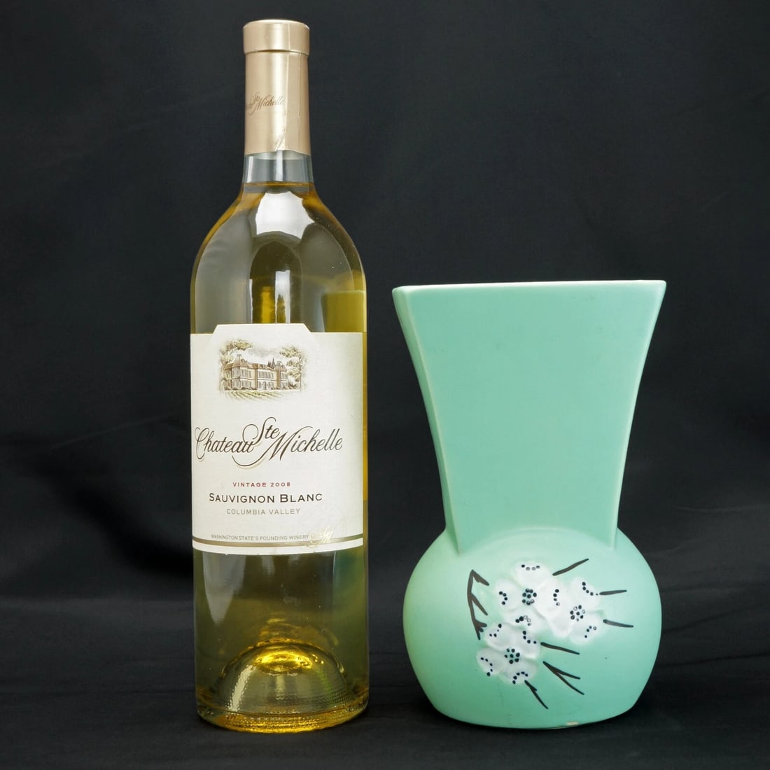 McCoy Green Springwood Vase c 1961 - 2