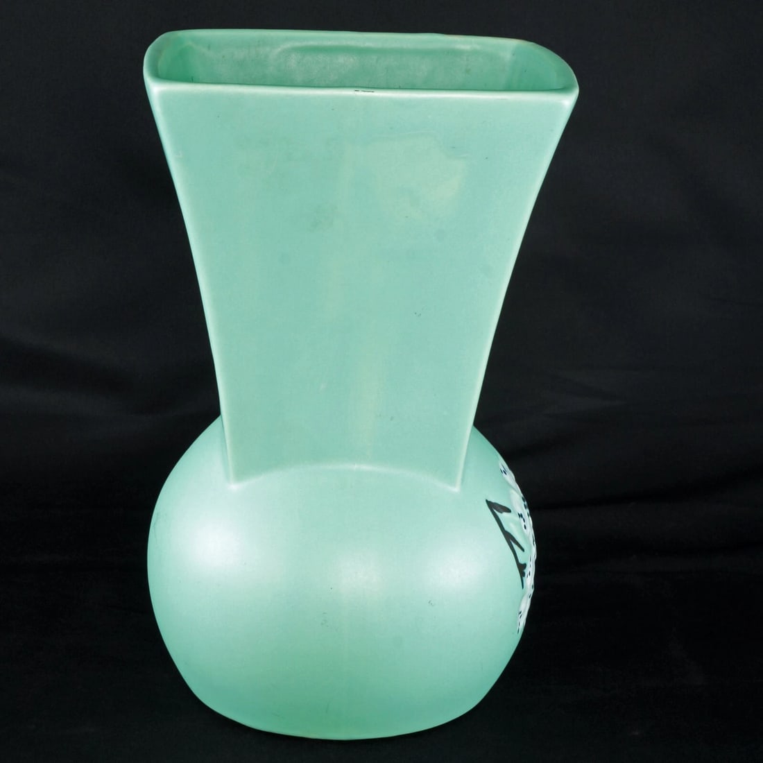 McCoy Green Springwood Vase c 1961 - 5