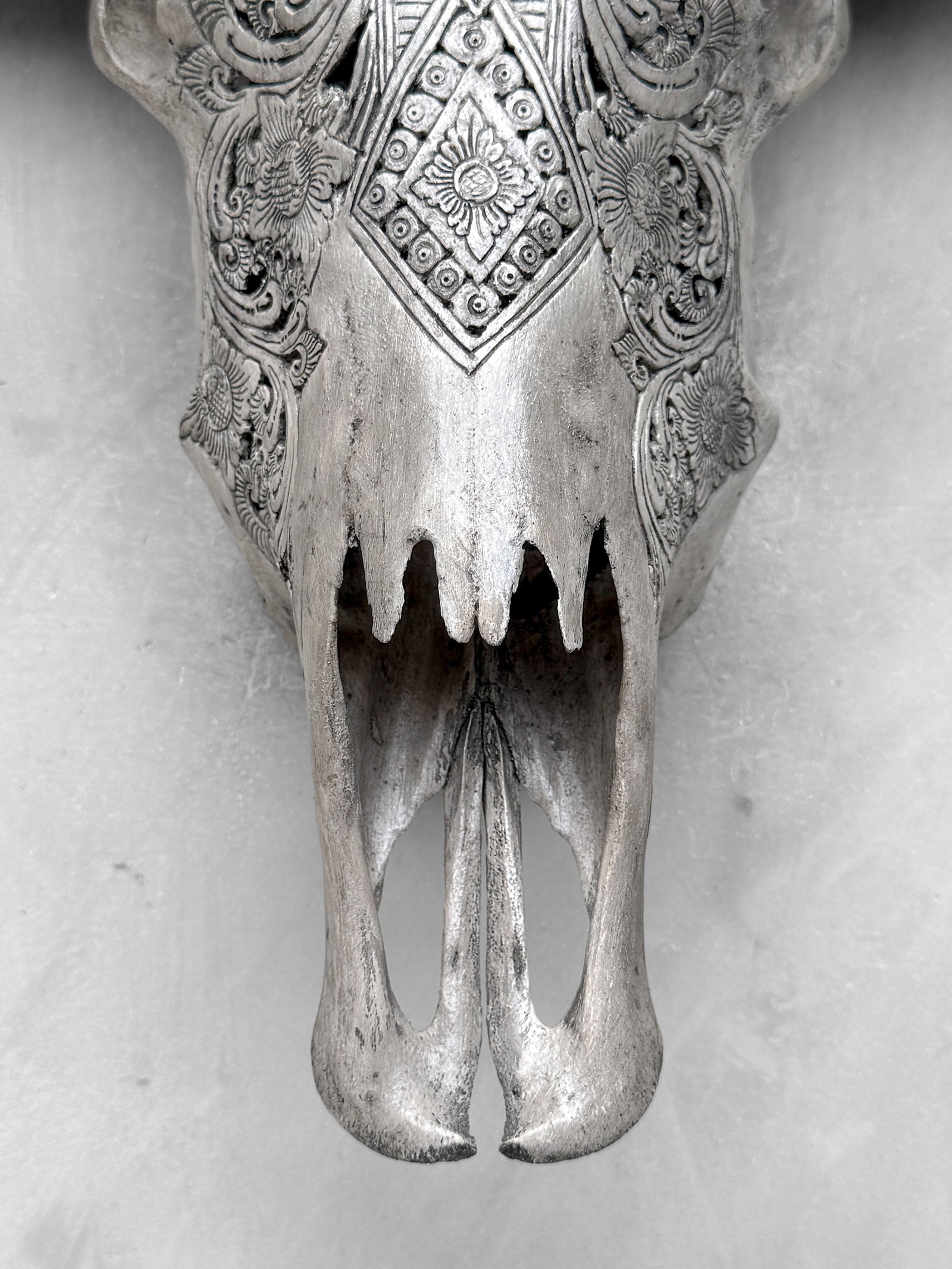 Carved grey buffalo skull - Ketupat motif - 5