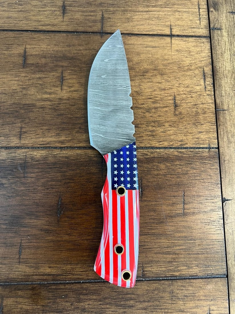 8" Custom Damascus Skinning Knife, Patriotic Flag Handle, Leather Sheath - 2