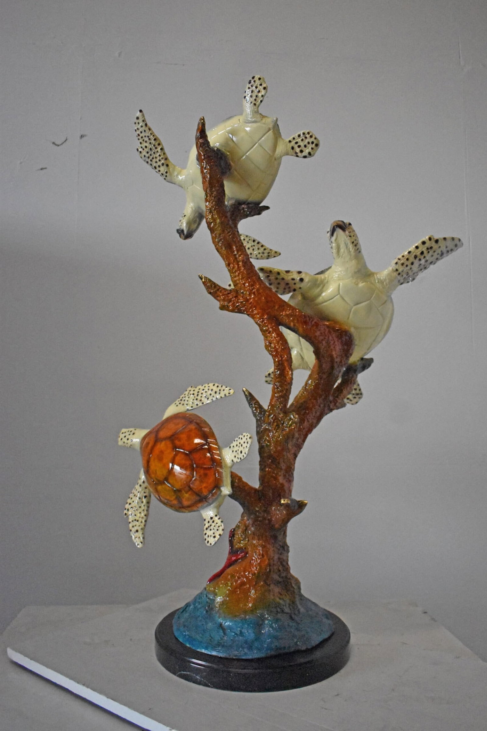 Three Turtles Bronze Statue on Marble Base – Lost Wax Ocean-Inspired Sculpture with Patina Finish - 9