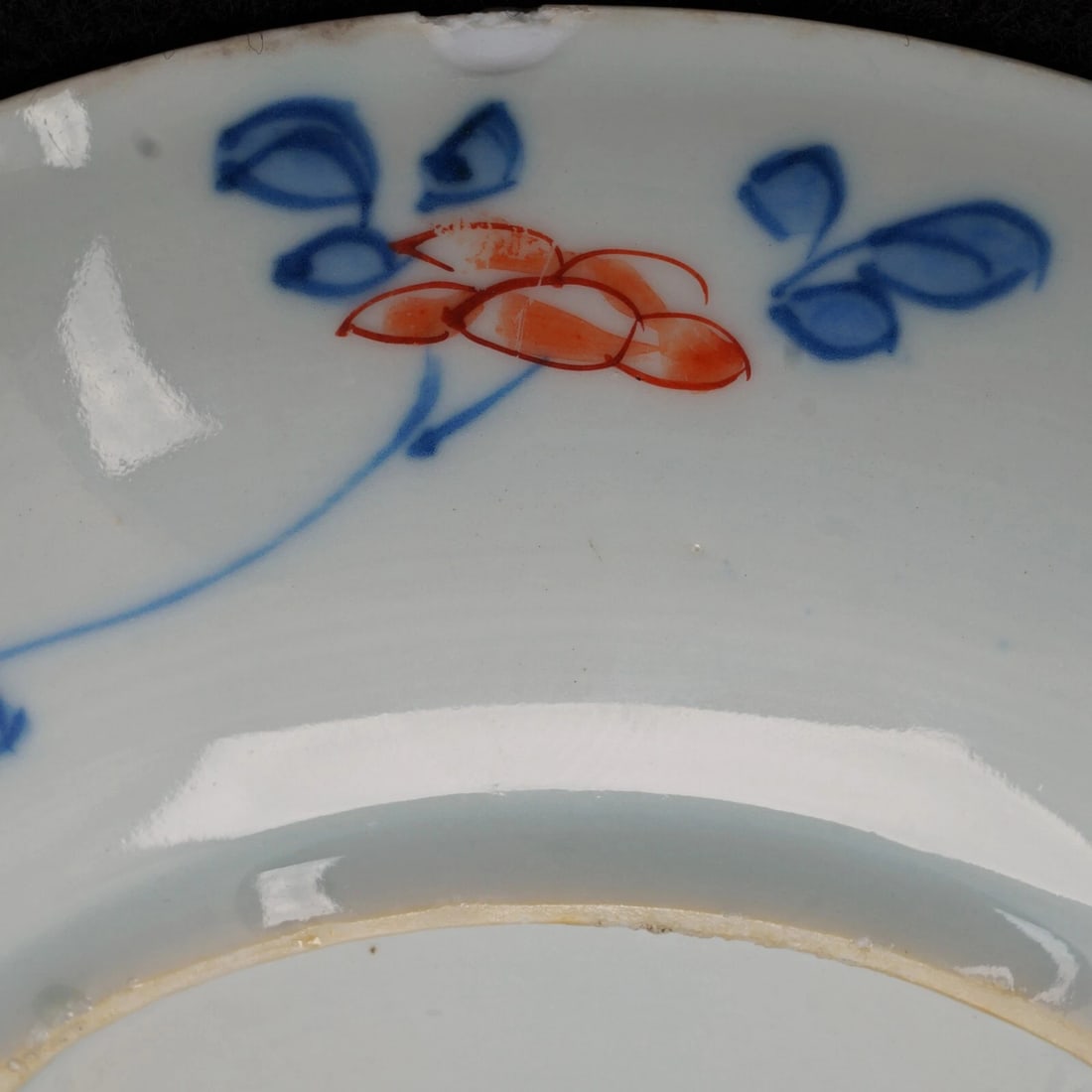 Kangxi Chinese Imari Dish with Floral Panels - 7
