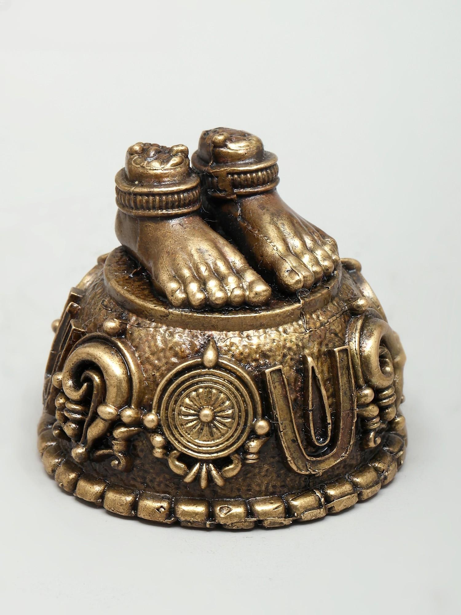 2" Small Sacred Feet of Lord Vishnu with Vaishnav Symbols | Ideal for Puja - 2