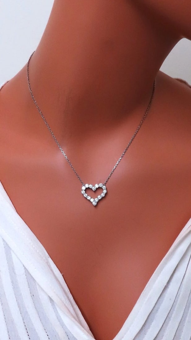 1.75ct Open Heart Natural diamonds necklace 14 karat G/VS** - 6