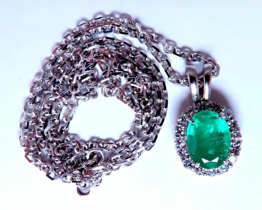 3.24ct Natural Oval Emerald Classic Cluster Necklace 14kt gold 12389 **: 3.24ct Natural Oval Emerald Classic Cluster Necklace 14kt gold 12389 $2,500.00 PRODUCT DESCRIPTION Natural Emerald Diamond Necklace 3.24ct Natural Oval Emerald 11 x 8 mm Clean Clarity & Transparent