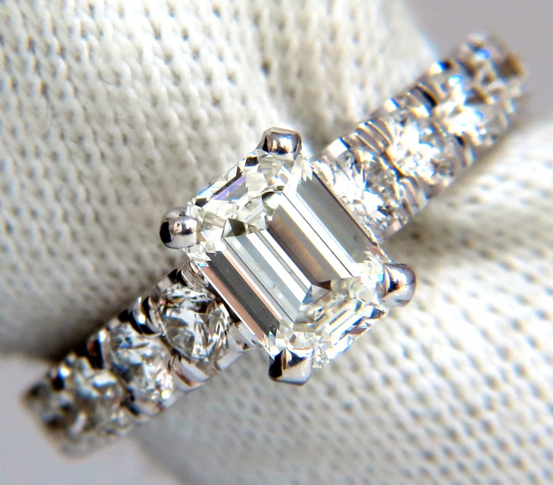 GIA Certified 1.08ct Emerald Cut natural diamond ring 1.20ct. 18kt H/Vs1 *v - 9