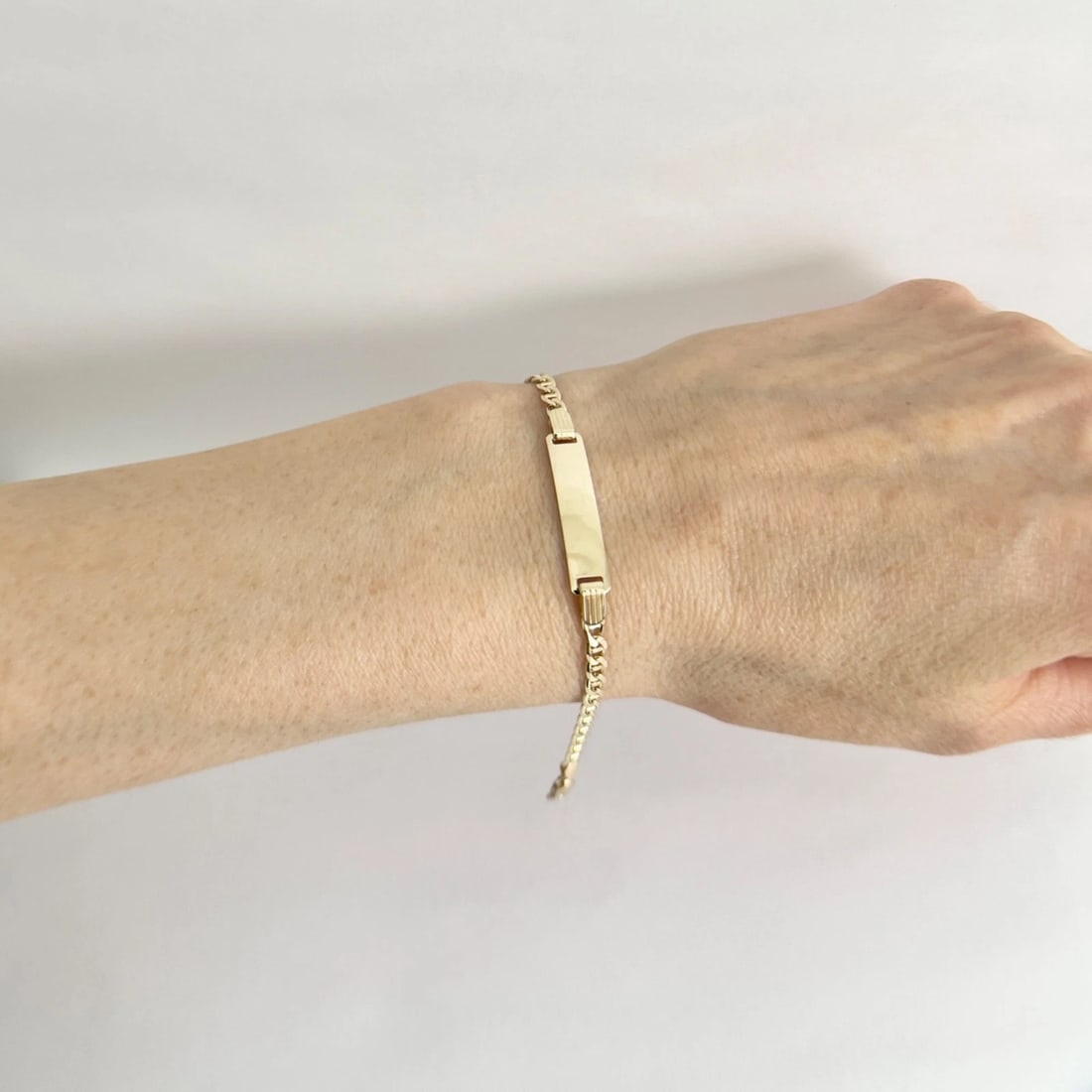 Child's Italian Anchor Chain ID Bracelet 14K Yellow Gold, 5.5 Inches, 3.38 Grams - 4