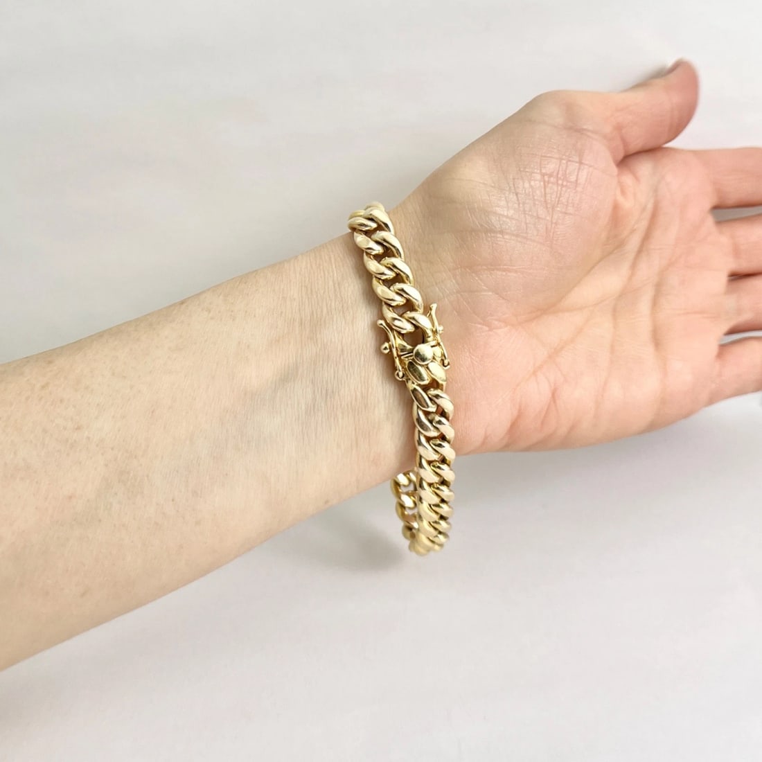 Men's Curb Cuban Chain Link Bracelet 10K Yellow Gold, 7.5 Inches, 17.06 Grams - 10
