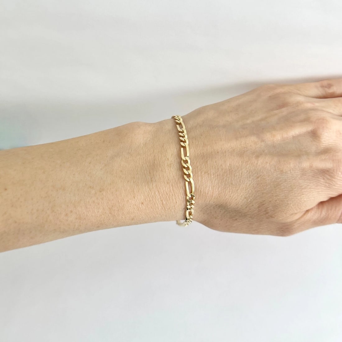 Italian Figaro Chain Link Bracelet 14K Yellow Gold, 7.3 Inches, 4 mm, 5.36 Grams - 3