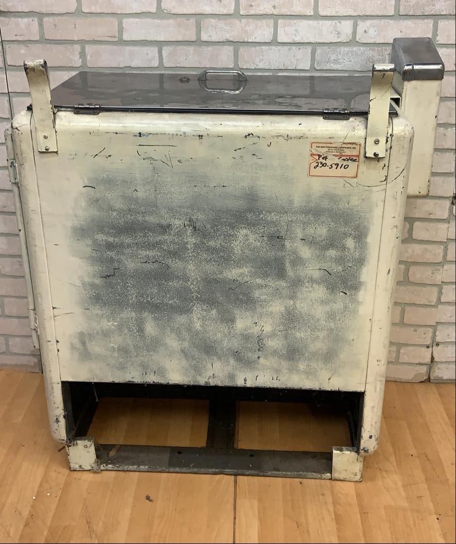 Vintage Classic Pepsi Slide Cooler Vending Machine - 3
