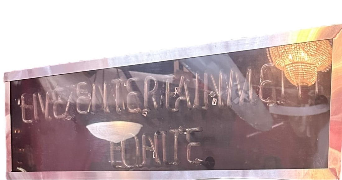 Vintage Red "Live Entertainment Tonight" Neon Sign - 4