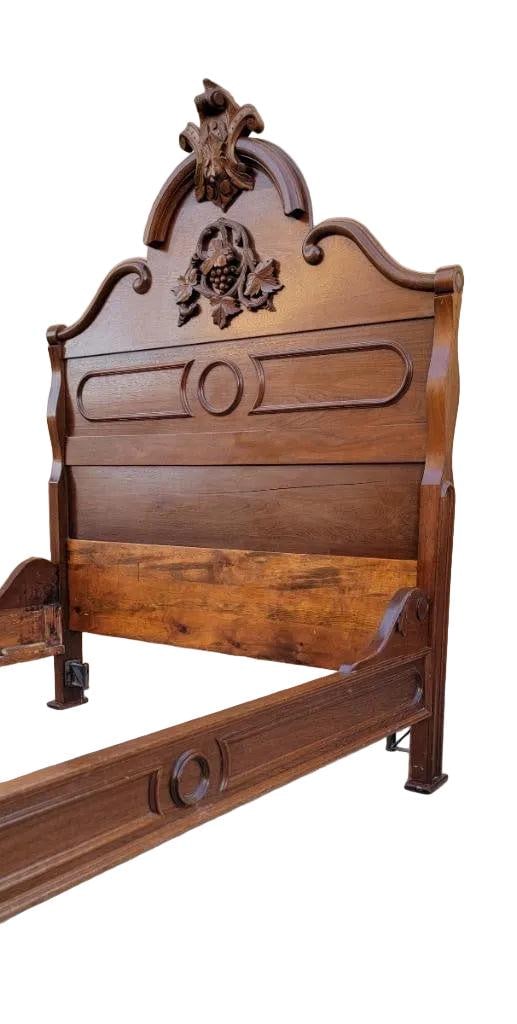 Antique Victorian Eastlake Style Carved Black Walnut Full Size Bed Frame - 5