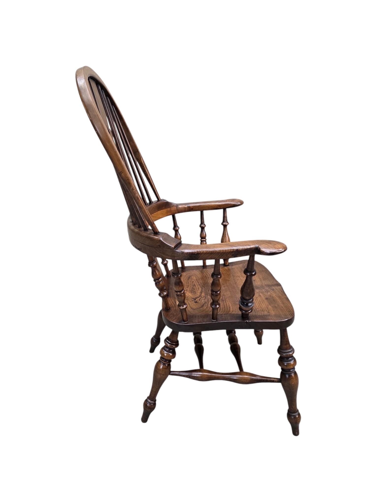 Antique Victorian Quality Yew Wood Broad Arm Windsor Chair - 2