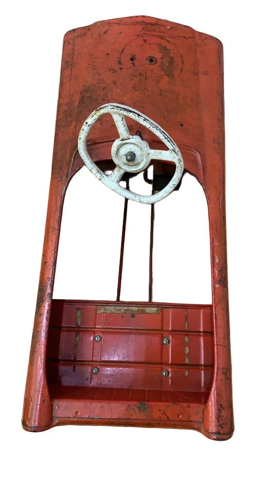Vintage Murray "Fire Chief" Pedal Car - 3