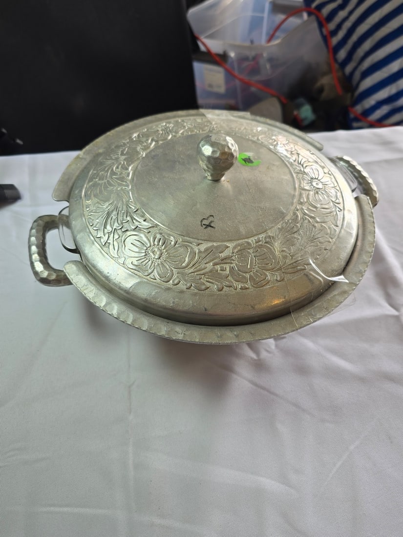 Everlast Hand Wrought Aluminum Covered Dish and Beaded Silver Plate Bowl - 2