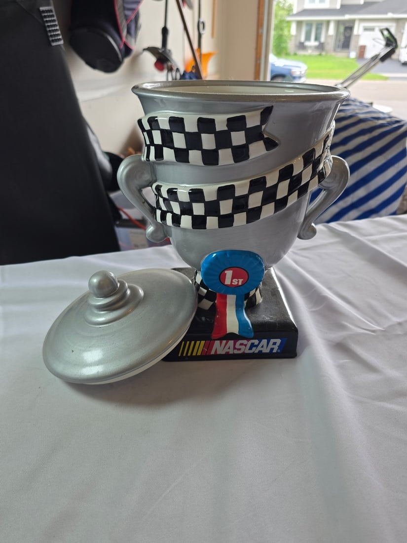2002 NASCAR Gibson Ceramic Lidded Trophy Jar - 2