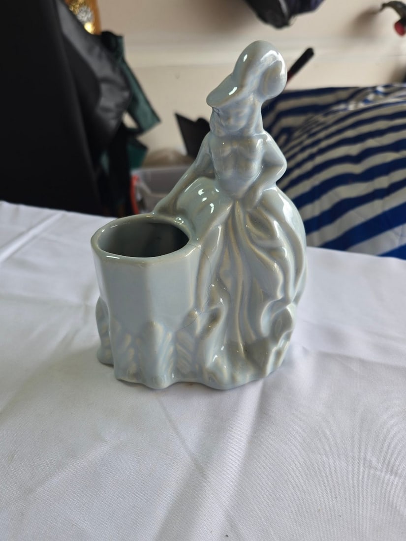 Collection of Decorative Figurines and Trinket Box - 7