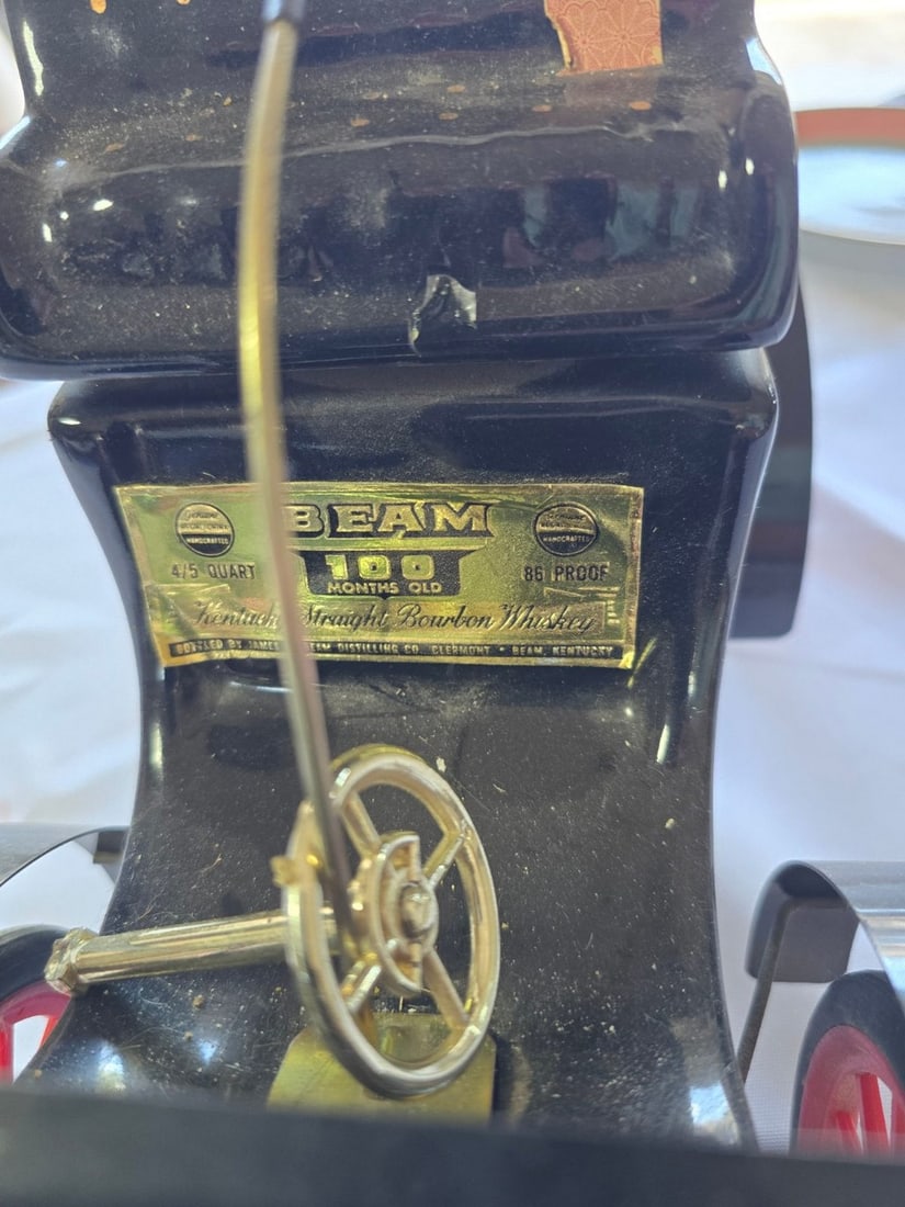 Vintage Jim Beam 1908 Cadillac Model M Decanter - 2