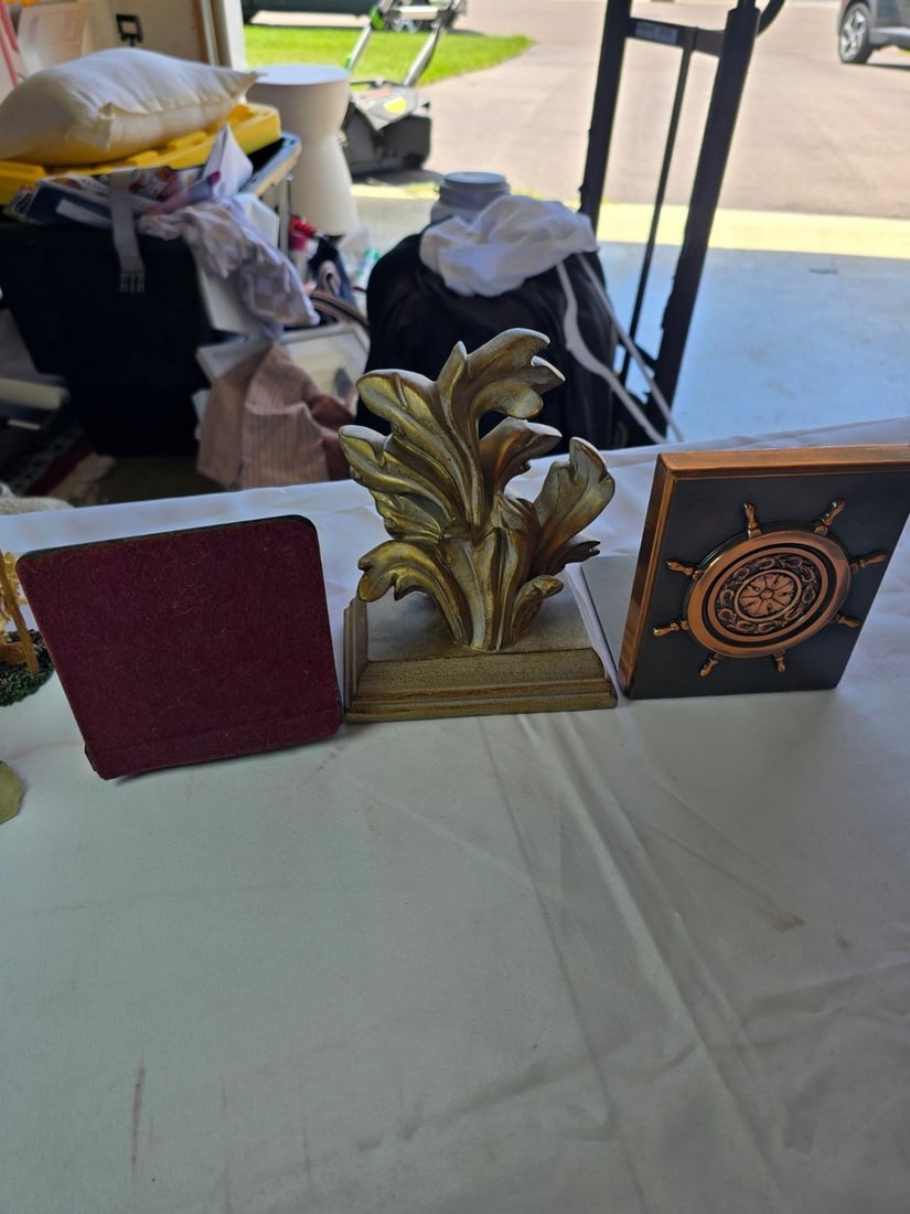 Collection of Decorative Collectibles and Bookends - 4
