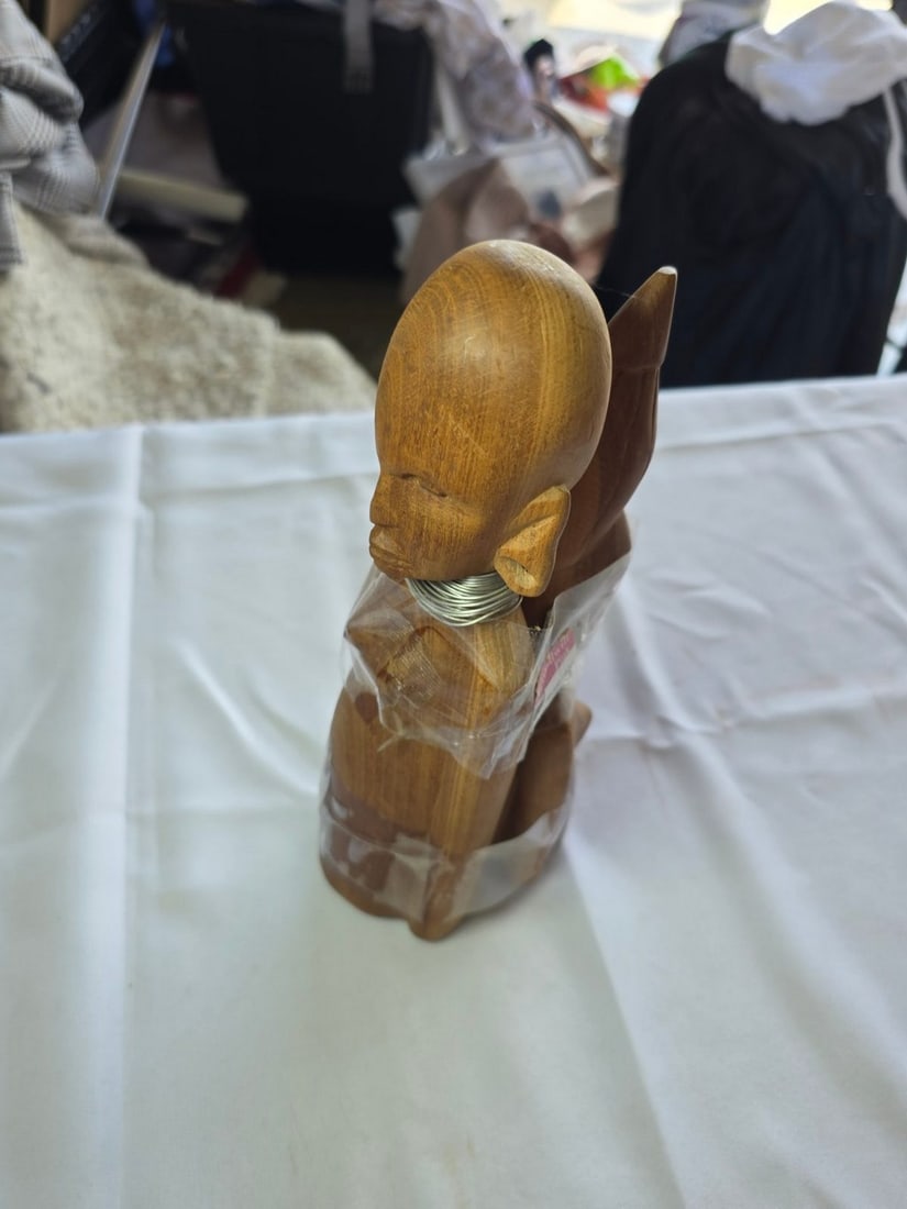Collection of Decorative Sculptures and Busts - 4