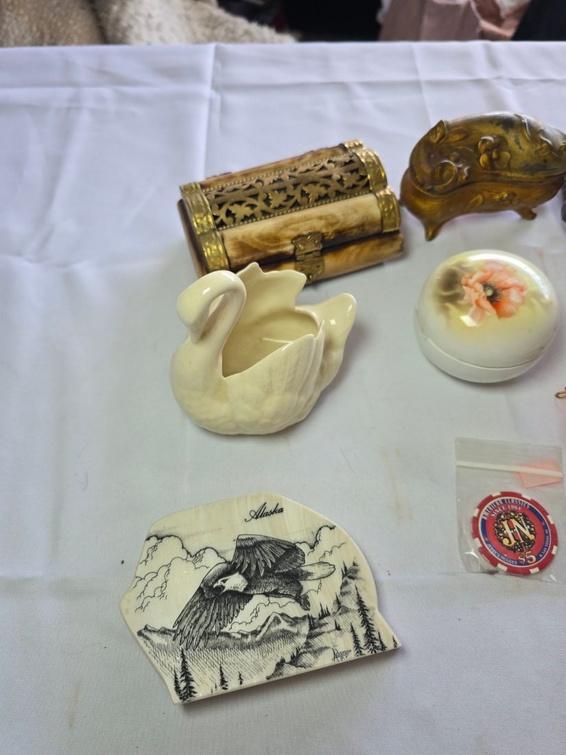 Collection of Decorative Objects, Medals, and Collectibles - 2