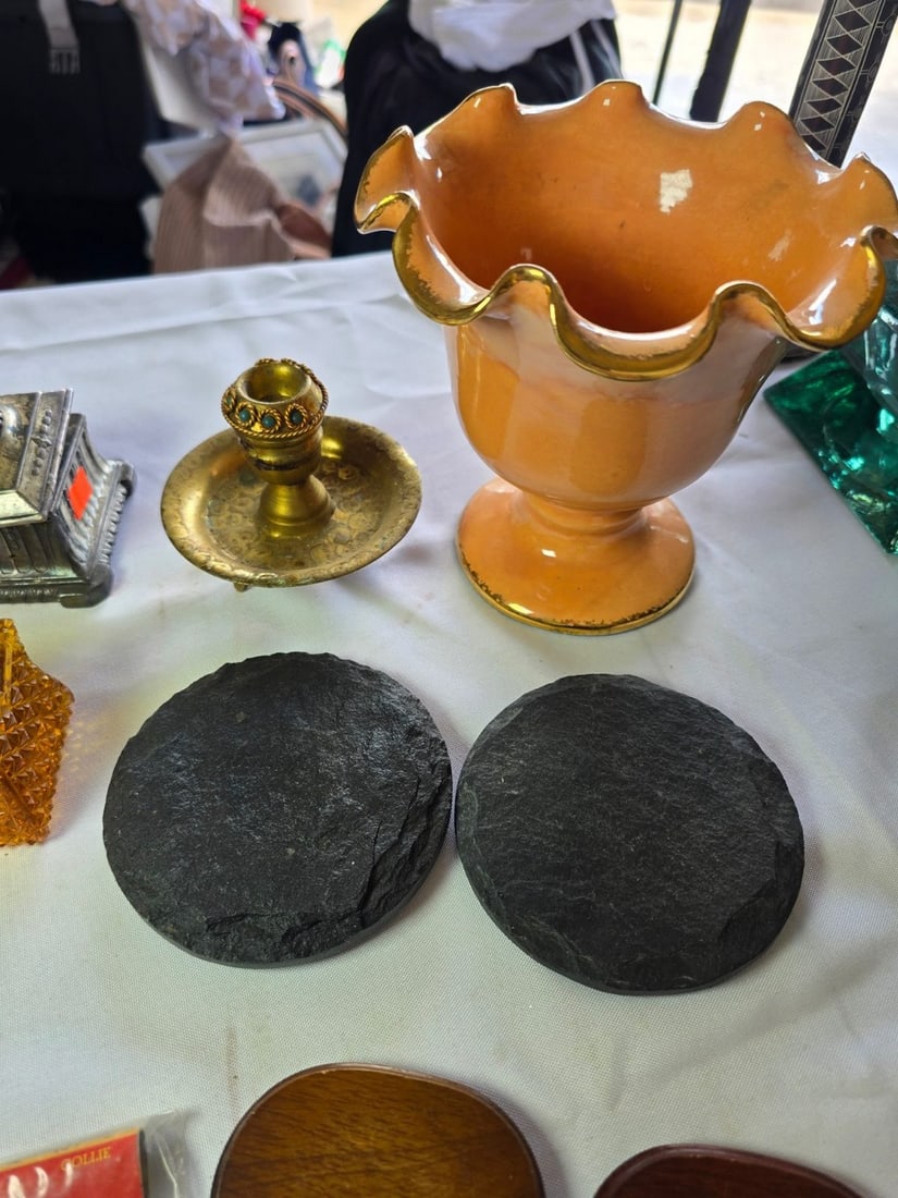 Collection of Decorative Objects, Medals, and Collectibles - 7