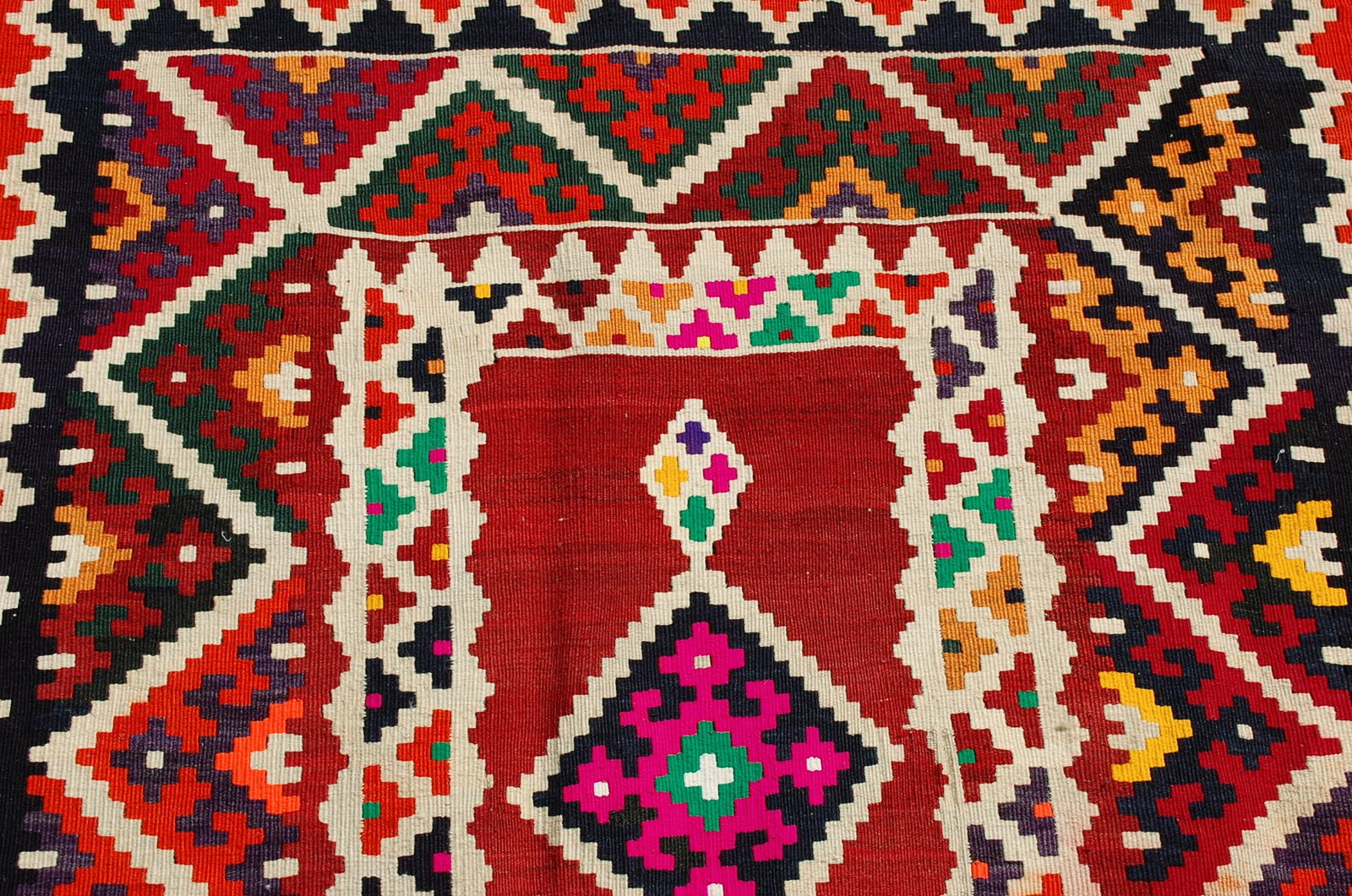 Persain SHRAZ KILIM RUG 3' 9" x 28' - 6