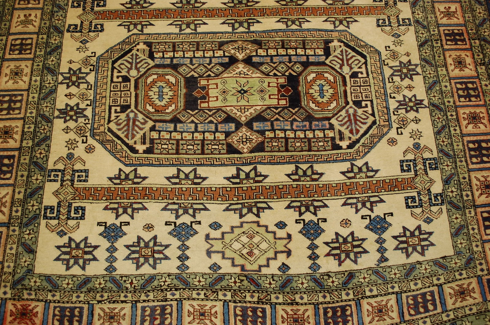 CAUCASIAN RUG 5'4" X 8'6" - 6