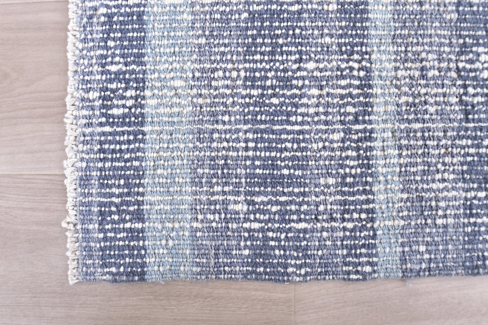 2'3'' x 7'5'' Turkish Handmade Kilim Rug - 241002 - 6