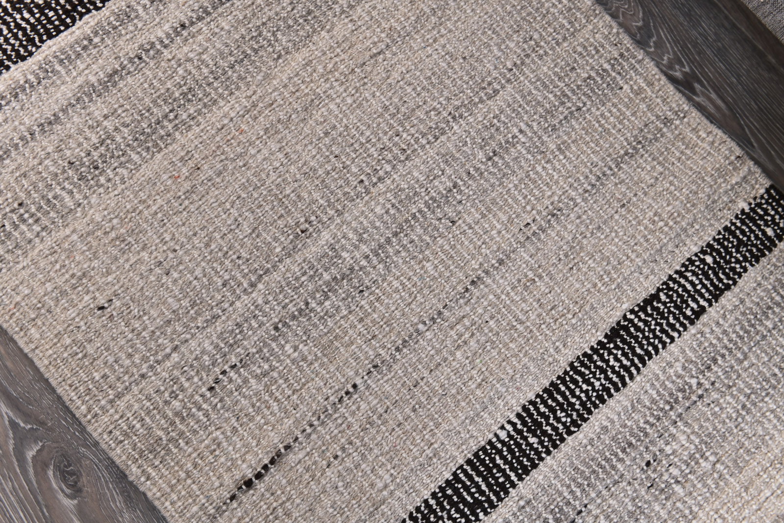 2'3'' x 5'11'' Turkish Handmade Kilim Rug - 243627 - 4