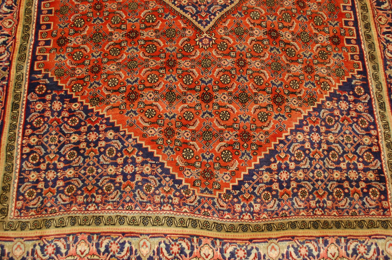 PERSIAN BIJAR RUG 5'1" x 8'10" - 3