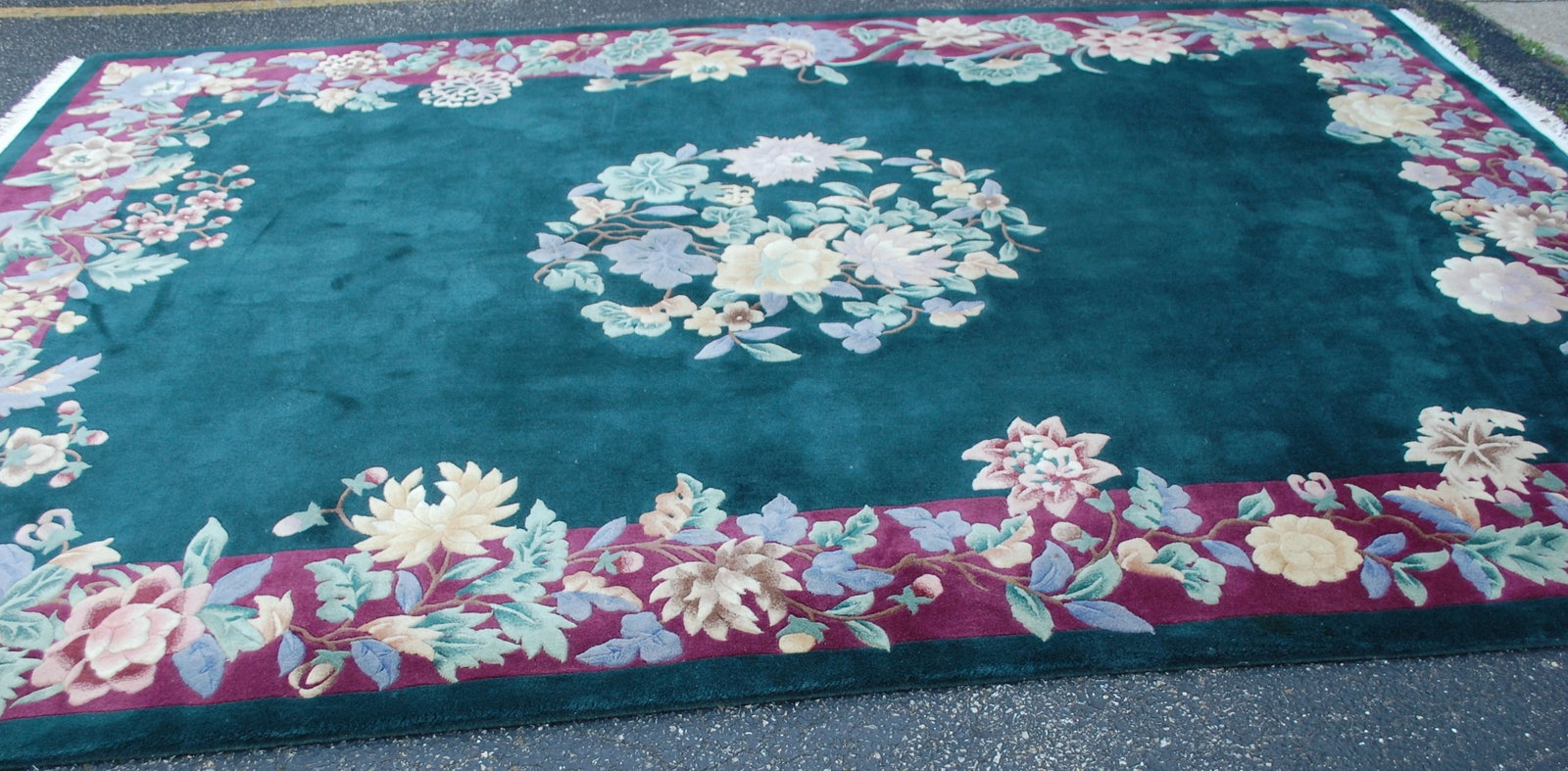 CHINESE RUG 8'3" X 11'3" - 9