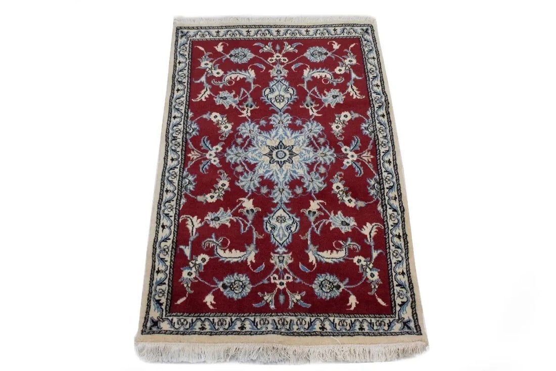 Red Traditional 3X5 Nain Persian Rug - 4