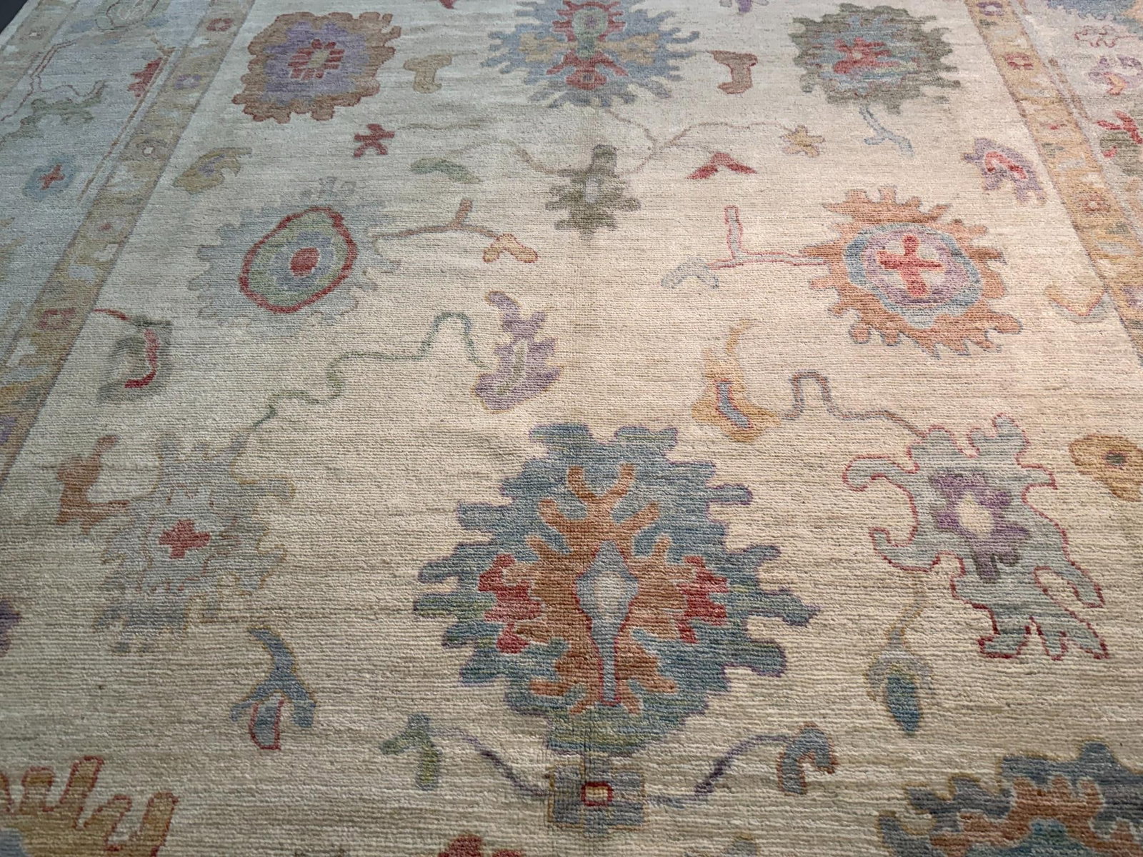 Magnificent Oushak Rug 10x14 - 3
